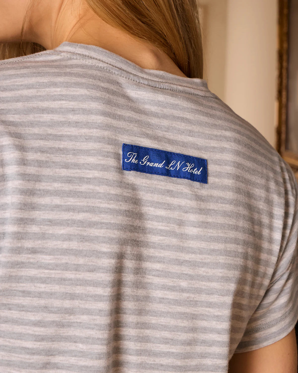 THE GETAWAY FITTED TEE