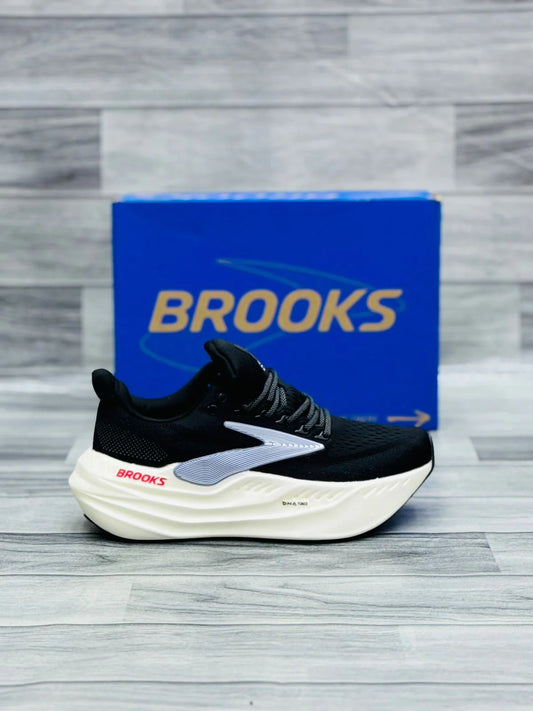 BROOKS GLYCERIN MAX BLACK AND WHITE