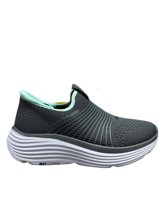 MAX COUSION SLIP INN SKECHERS DARK GRAY