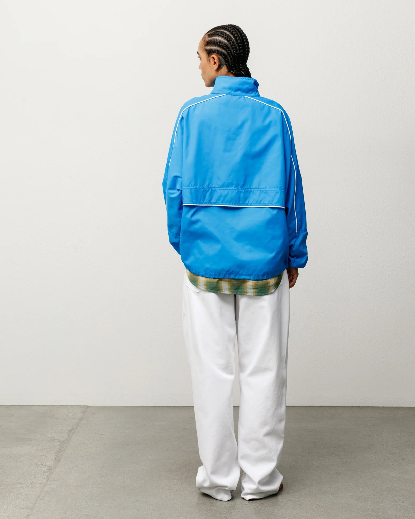 LIGHTWEIGHT PULLOVER JACKET