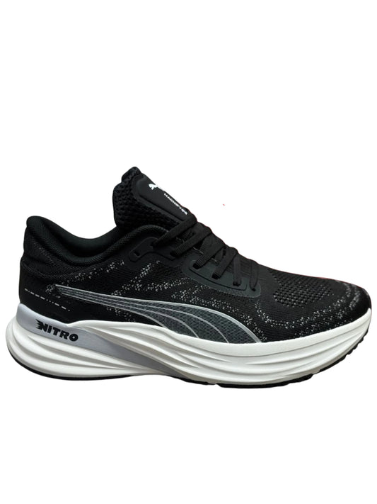 PUMA MAGNIFY NITRO 2 SILVER BLACK WITH WHITE