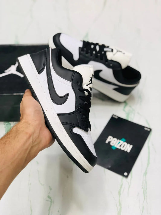 NIKE AIR JORDAN 1 PANDA