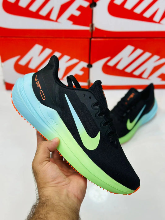 NIKE WINFLO 9 BLACK AND VIBRANT GREEN