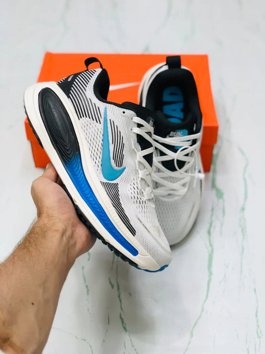 NIKE VERMO 18 WHITE BLACK BLUE COLORWAY