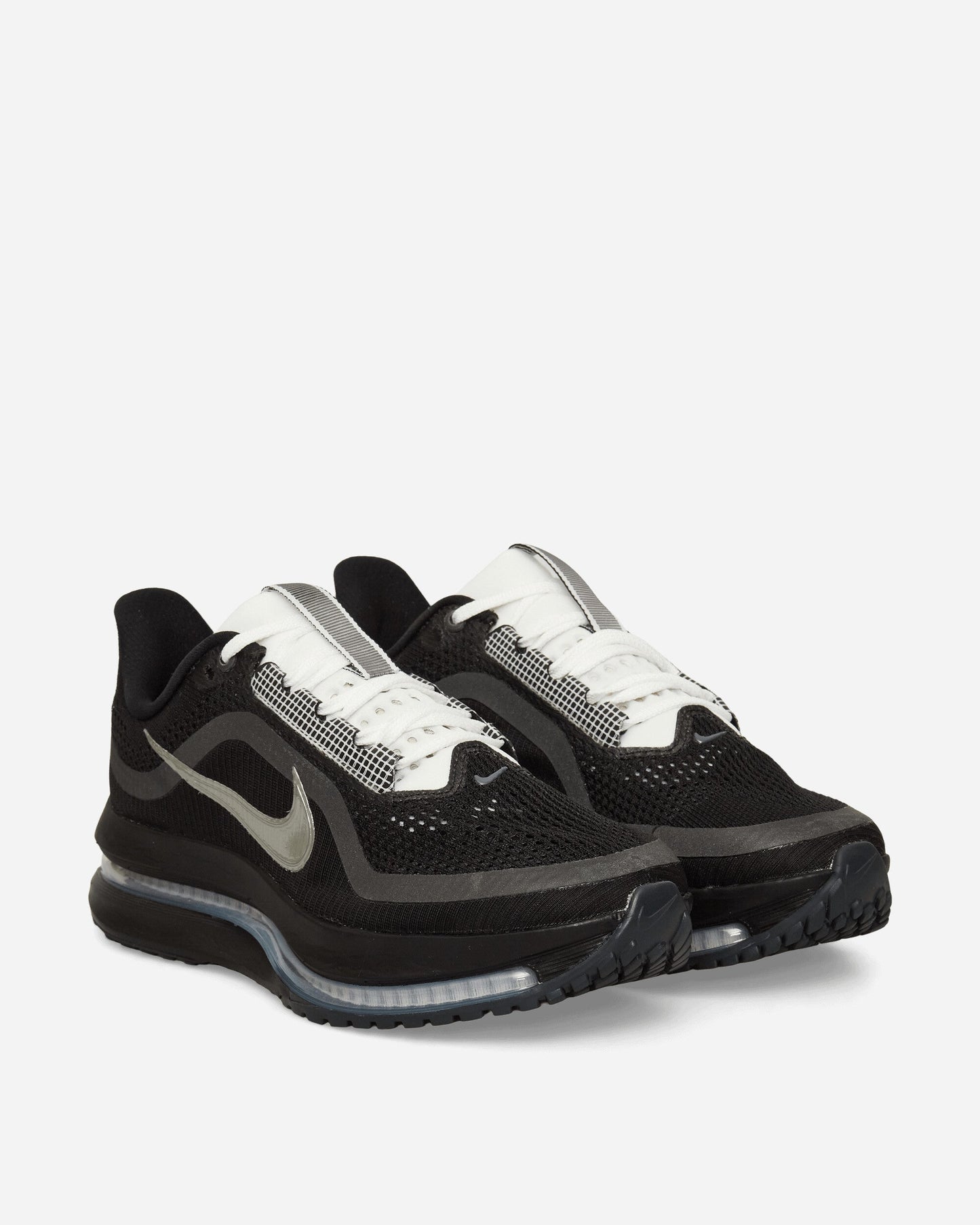 Pegasus Premium Sneakers Black / White