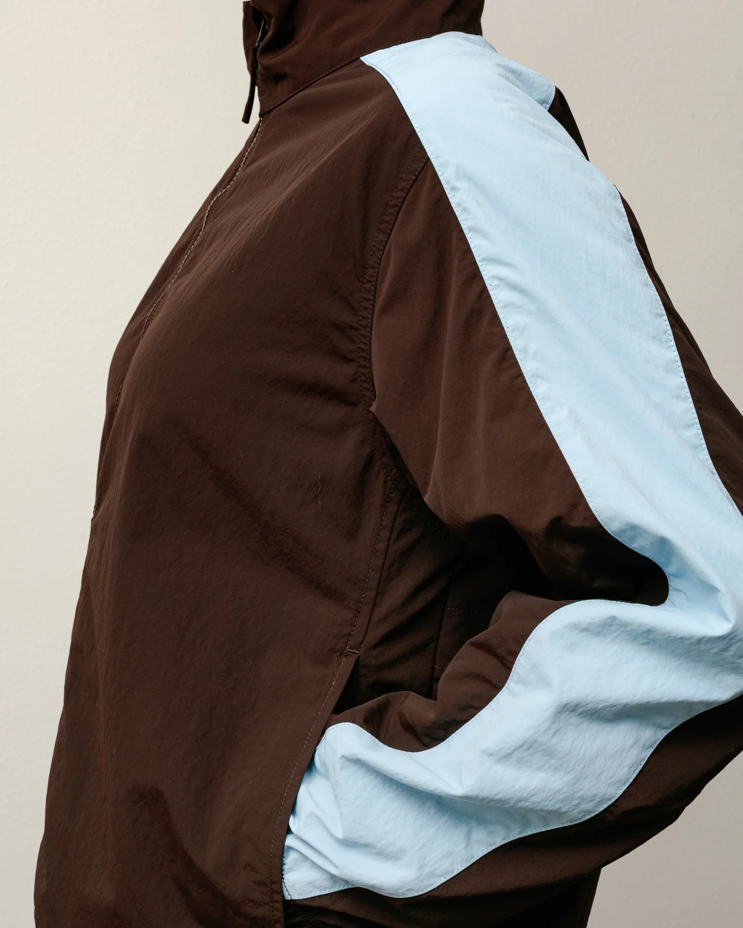LIGHTWEIGHT MOCK JACKET