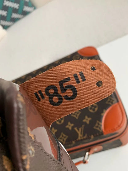 Nike Air Jordan 1 x LV Sneaker High tops