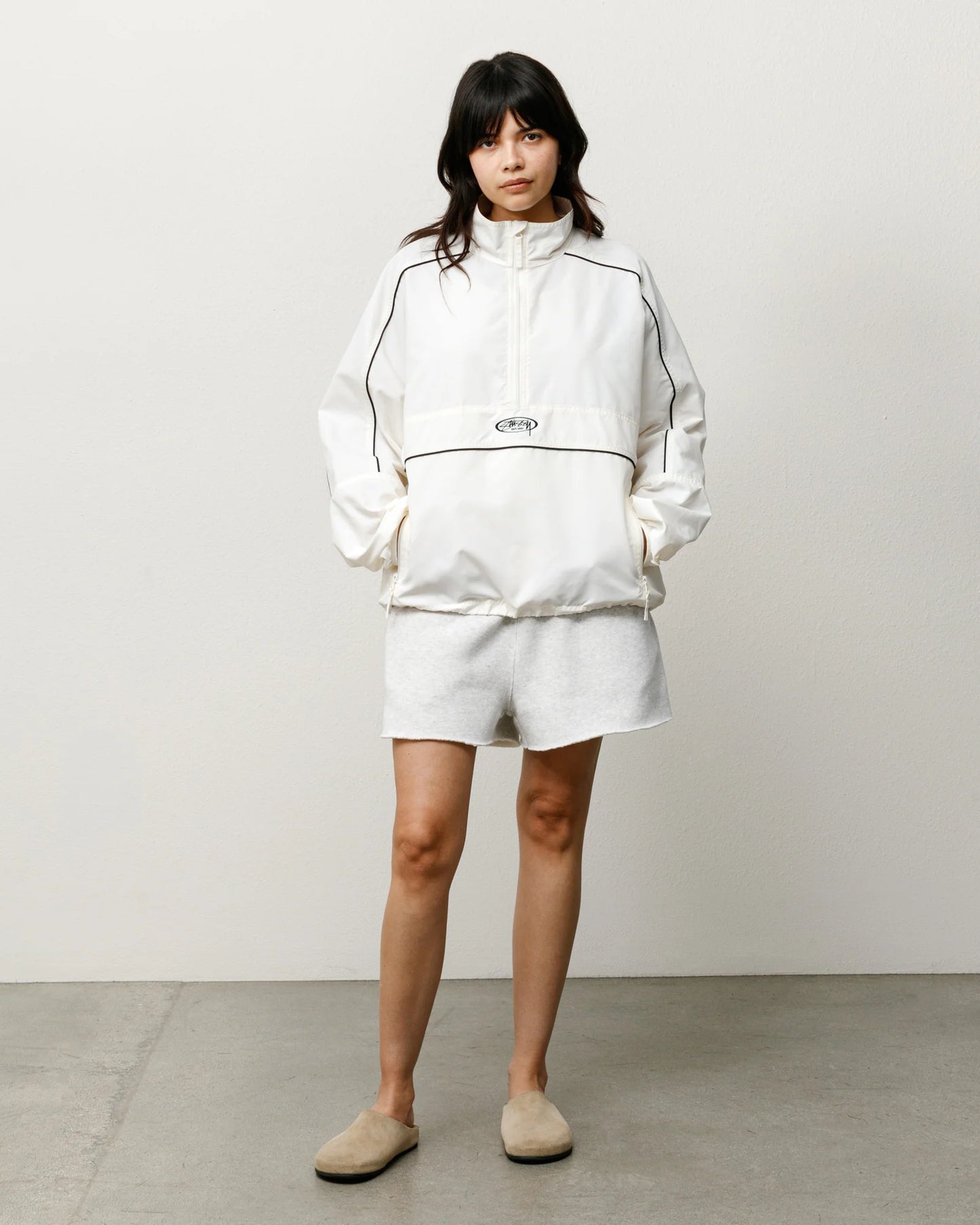 LIGHTWEIGHT PULLOVER JACKET