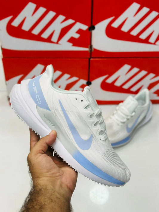 NIKE WINFLO 9 OFF WHITE AND BLUE