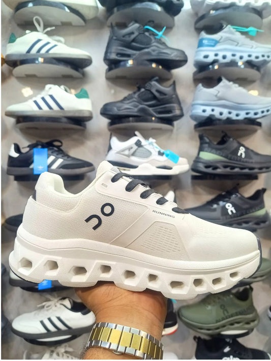 ON CLOUD RUNNER 2 WHITE