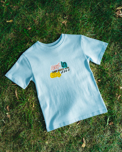 KIDS STICKER TEE SKY BLUE